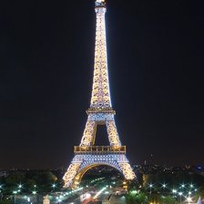 Эйфелева башня ночью, Париж