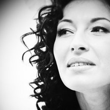 Схема вышивки «Девушка с обложки 2»