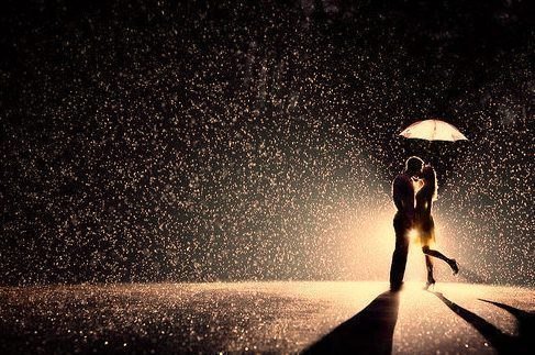 Пара под зонтом - зонт, девушка, парень, пара - оригинал