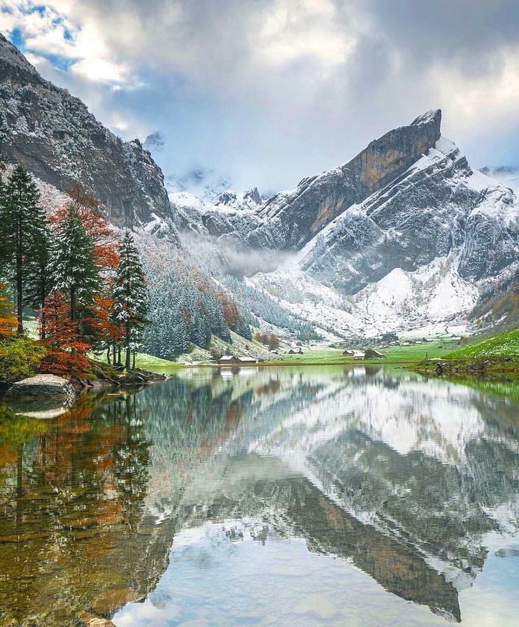 Горное озеро - отражение, пейзаж, озеро, горы, снег, вода, облака, альпы - оригинал