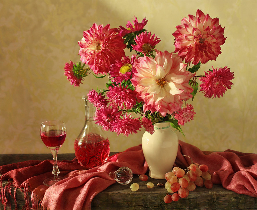 натюрморт с георгинами - натюрморт, цветы - оригинал