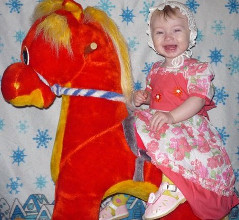 аня на коне - оригинал