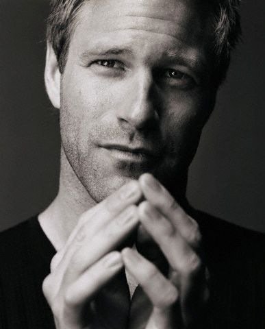 Аарон Экхарт - оригинал