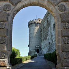 арка с башней