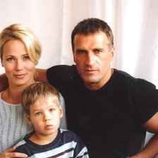 Александр Дедюшко с семьей