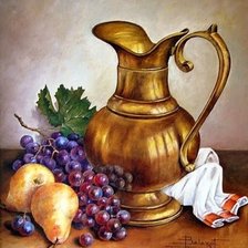 džbán na stole,ovocie