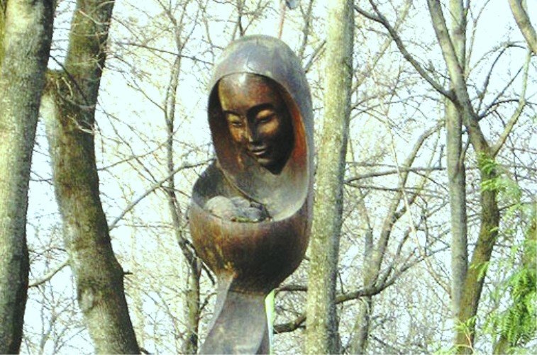 Рождение - скульптура, природа, парк, дерево - оригинал