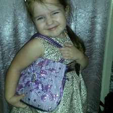 Схема вышивки «Девочка»