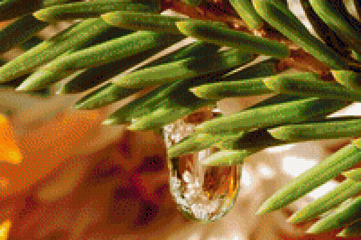 роса - ветка ели, роса - предпросмотр