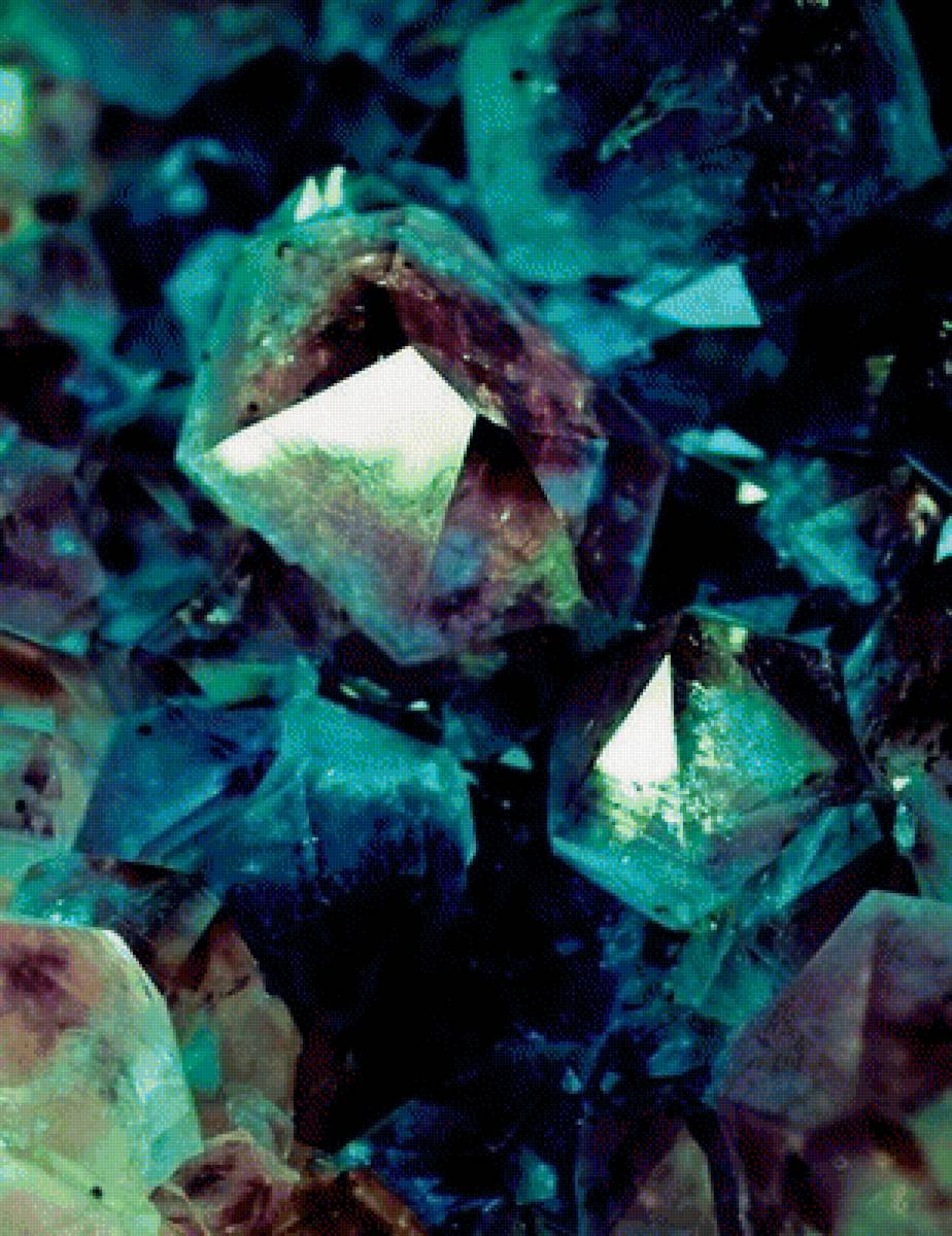 Драгоценные камни - камни - предпросмотр