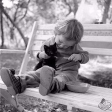 Схема вышивки «Кушай ,маленький !»