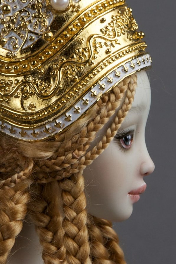 Кукла BDJ - королева, кукла bdj, в профиль, золото - оригинал