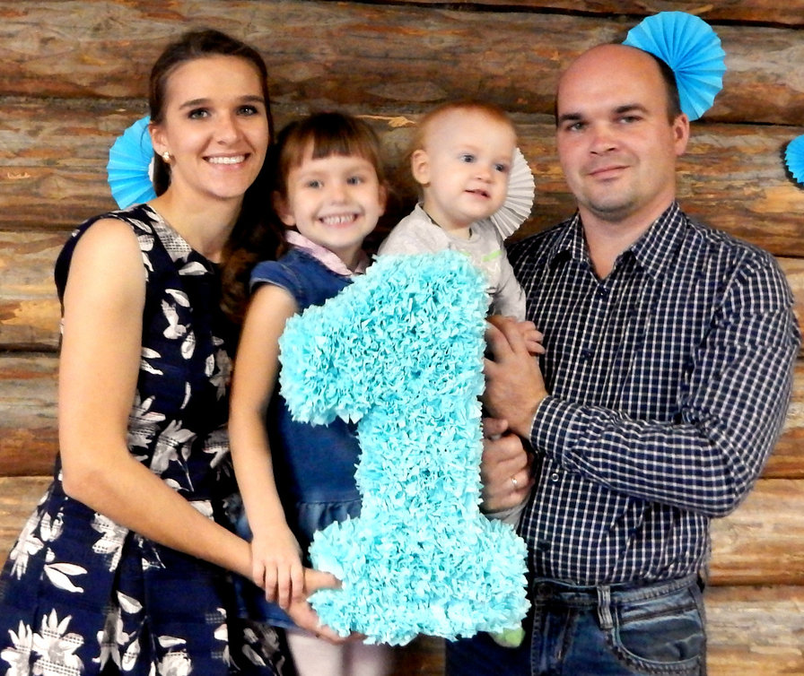 Семья Хлыстовых - семья, с детьми - оригинал