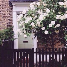 Схема вышивки «дом»