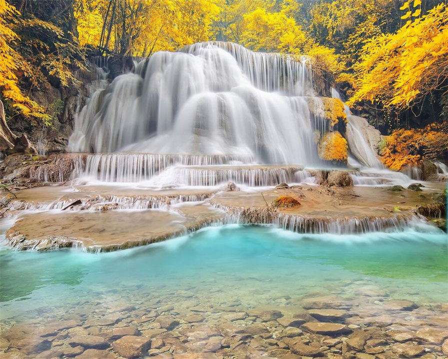 Cascata de Outono - paisagem - оригинал