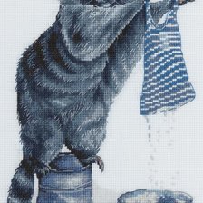 Схема вышивки «енот-полоскун»