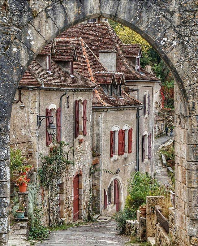 Дворик 2 - город пейзаж - оригинал