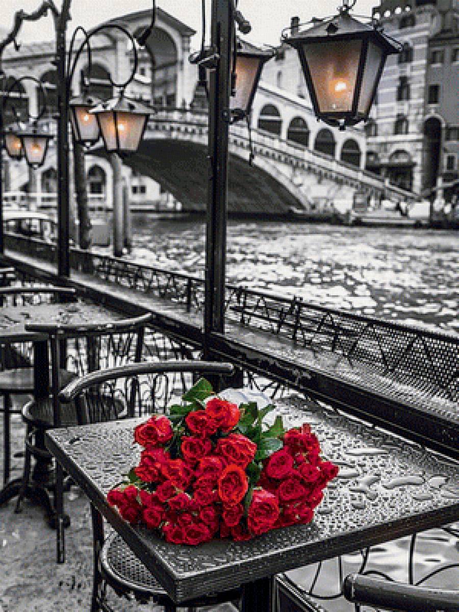 букет роз - фонарь. улица. розы - предпросмотр