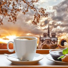 завтрак в Париже