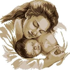 Вышивка мама с ребенком на руках