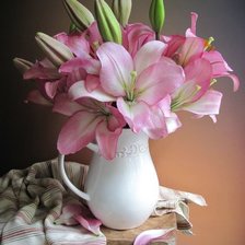 Схема вышивки «букет лилий»