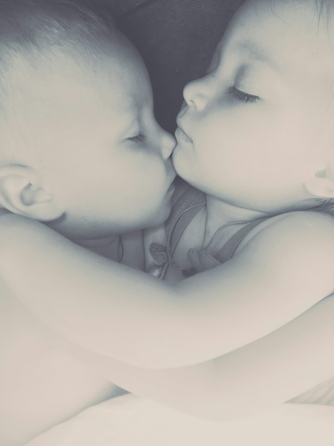 нежность - дети - оригинал