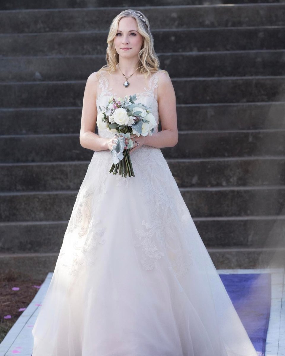 Кэролайн Форбс - дневники вампира, актеры - оригинал