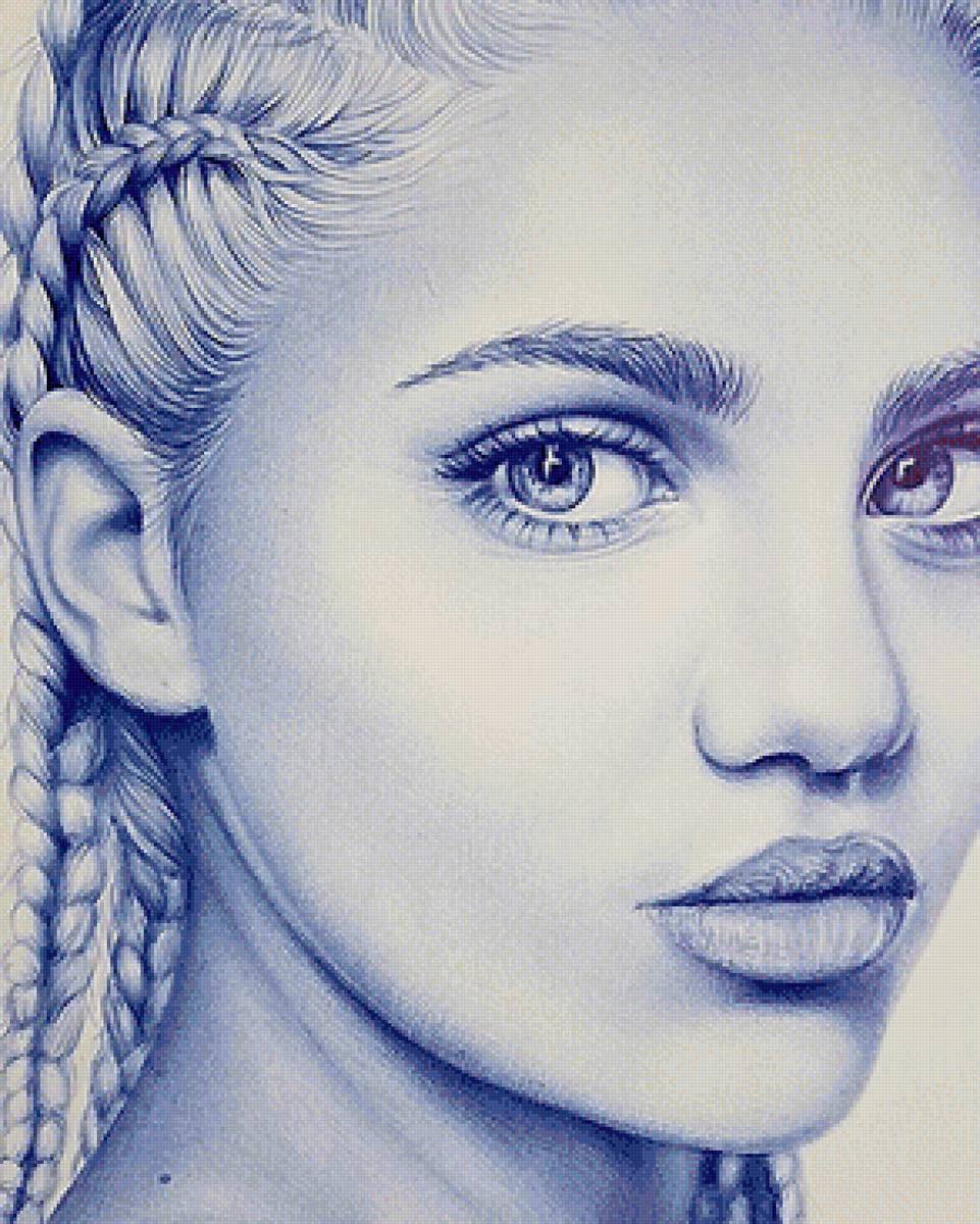 Девушка - предпросмотр