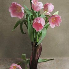 Схема вышивки «тюльпаны»