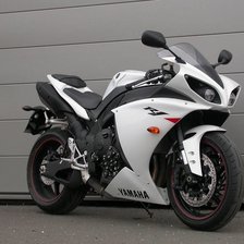 Схема вышивки «ямаха р1»