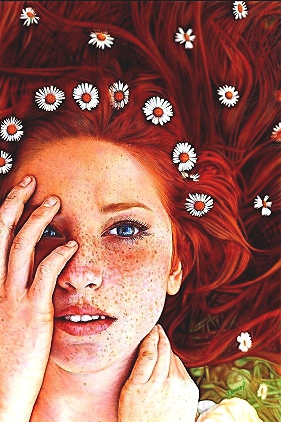 Девушка - оригинал