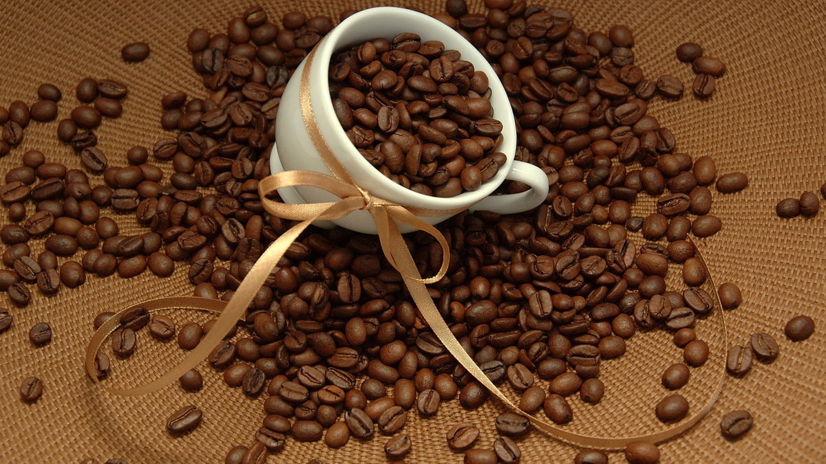 кофе - чашка, кофе, зерна кофе - оригинал