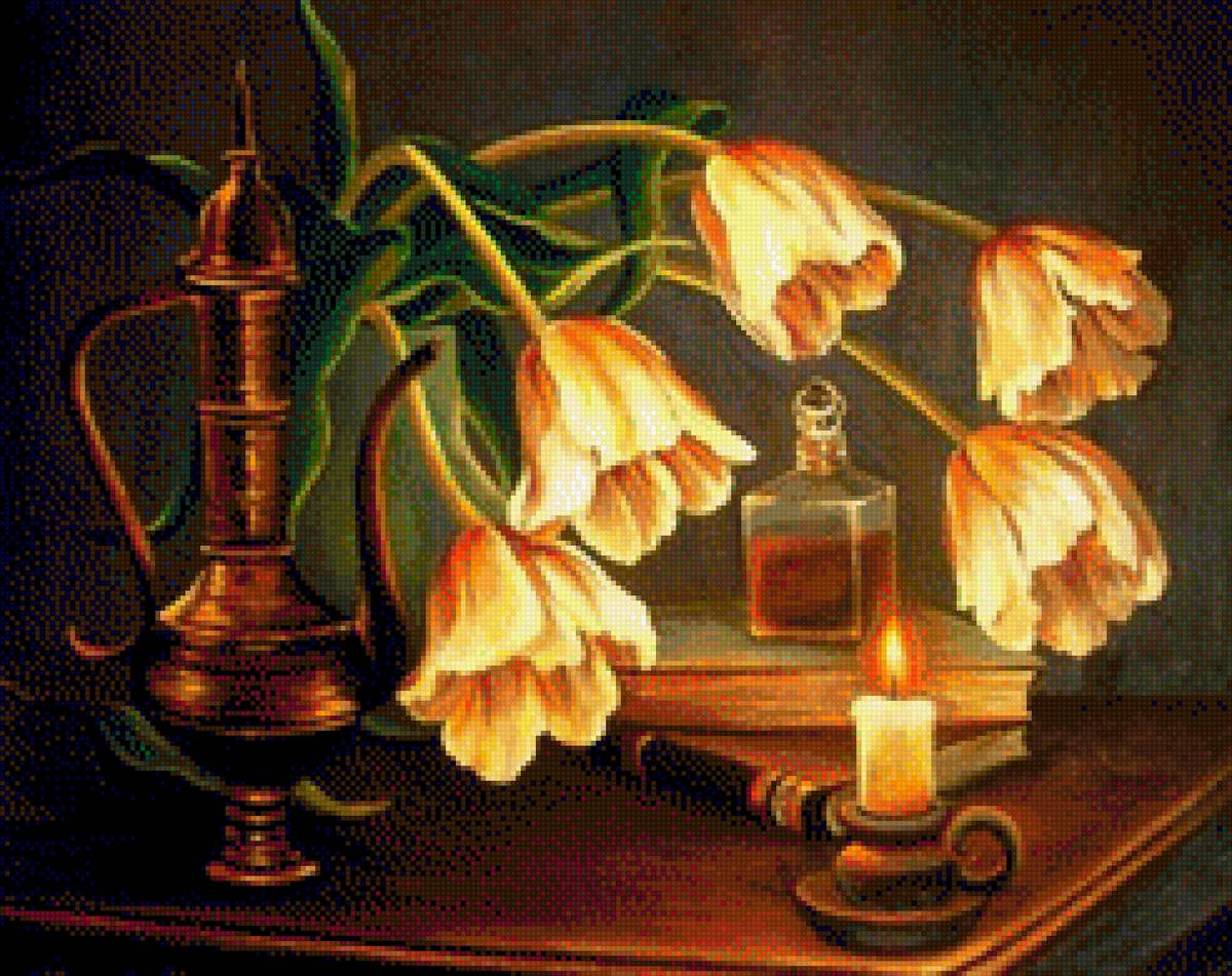 Тюльпаны, освещенные свечой - предпросмотр