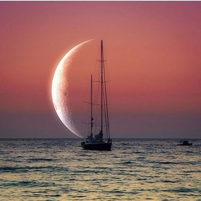 Новолуние - море, серп, закат, лодка - оригинал