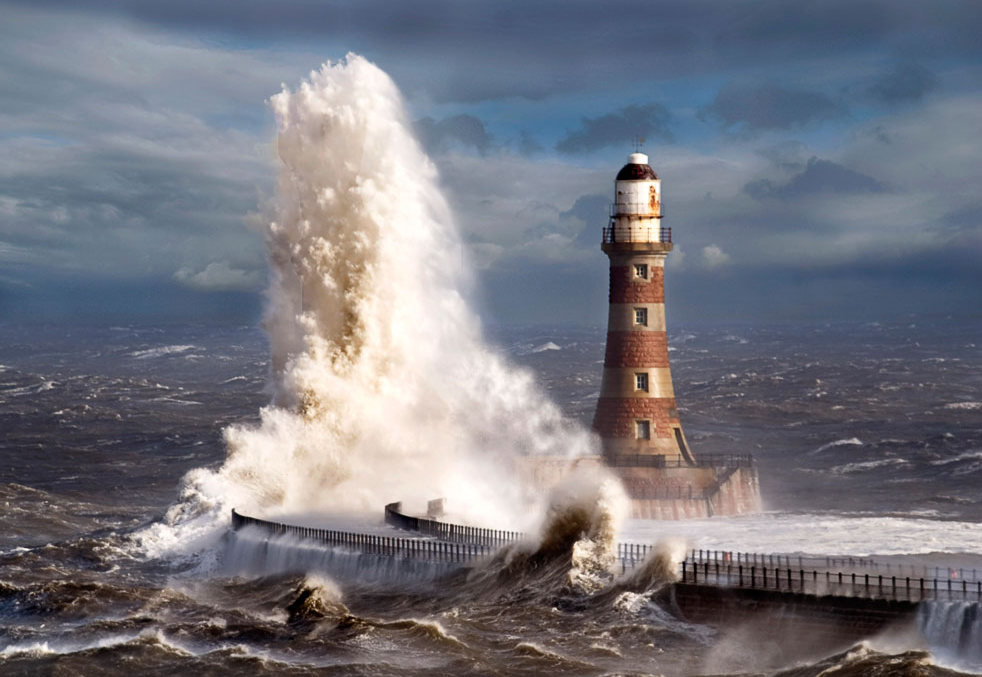 маяк - маяк, море - оригинал