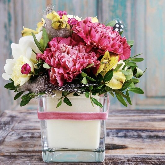 Пионы в вазе - оригинал