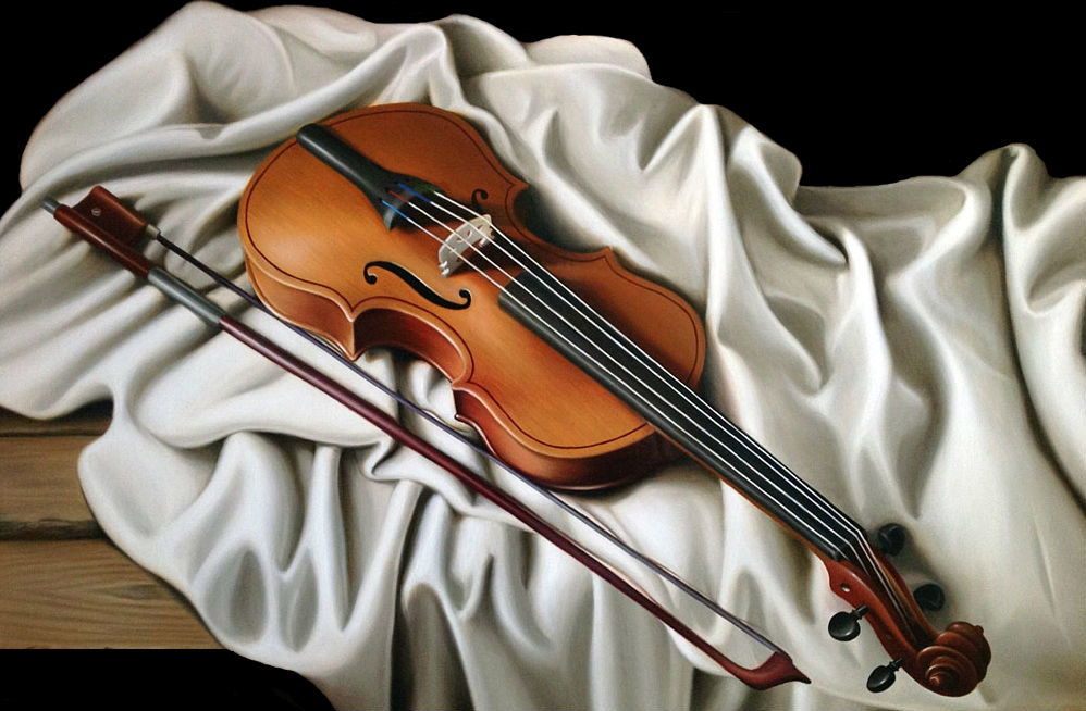 Скрипка - музыкальный инструмент - оригинал