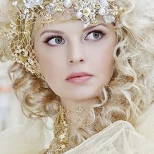 Схема вышивки «Девушка»