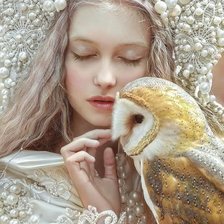 Схема вышивки «Девушка»