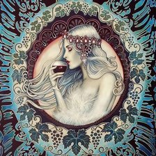 девушка с вином