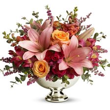 Схема вышивки «Цветы в вазе»