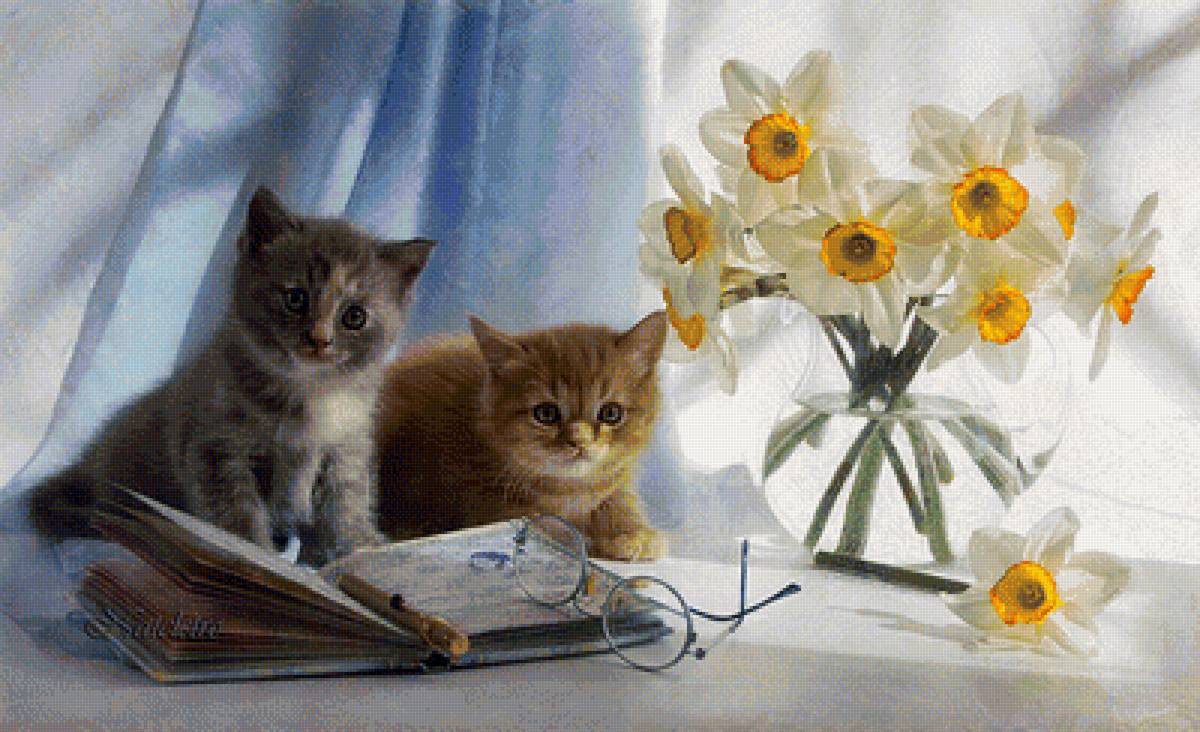 Котенок любит играть с цветами. Котики и цветы. Котёнок с цветком. Нежные котята. Котенок в цветах.