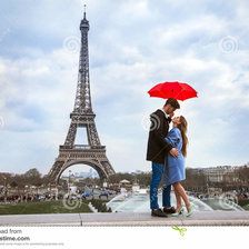 Париж, пара под зонтом