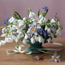 Схема вышивки «перво цветы»