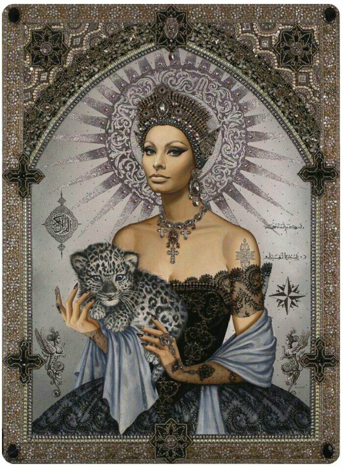 Королева - королева в черном платье и леопардик - оригинал