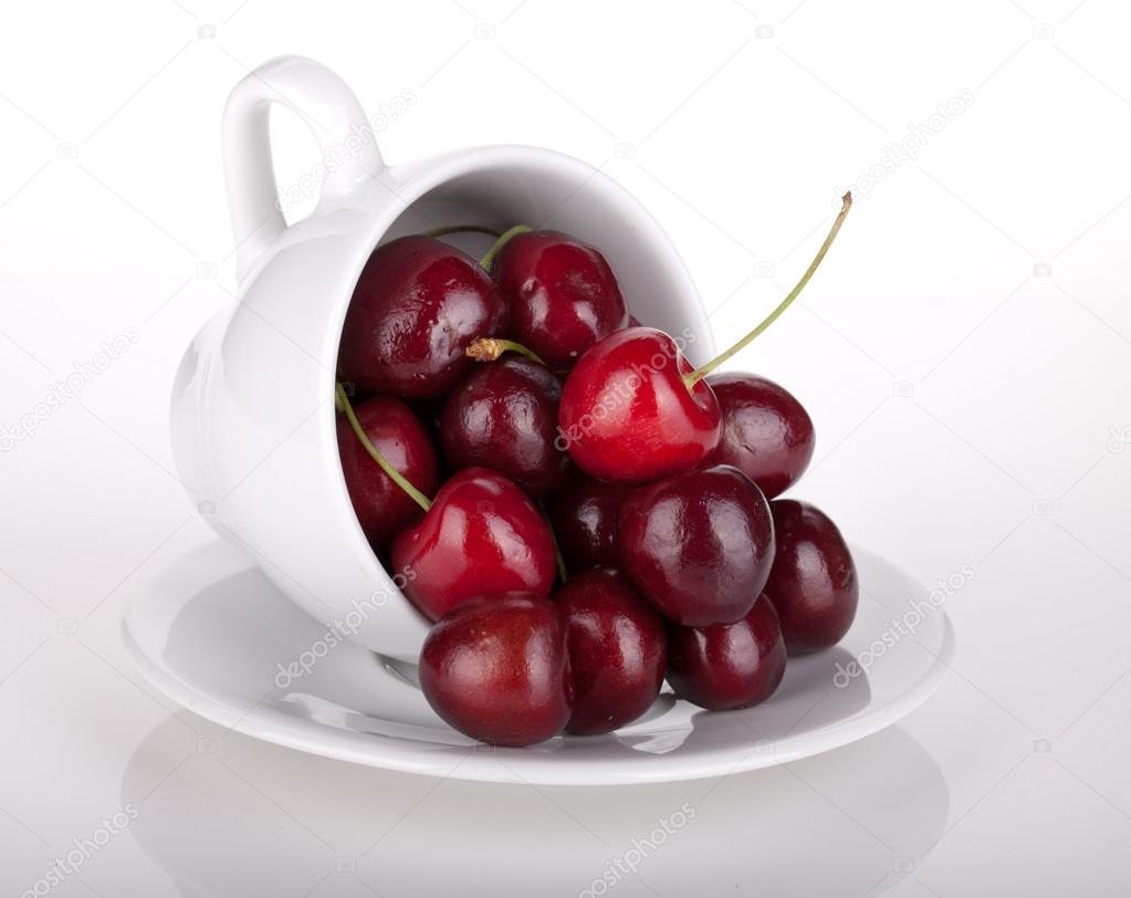 вишня - кружка, вишня - оригинал