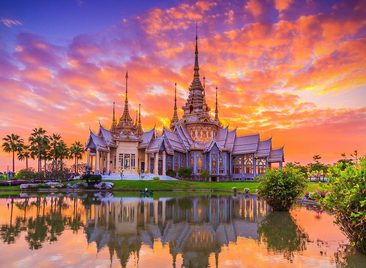 Таиланд - закат, дворец, таиланд, озеро - оригинал