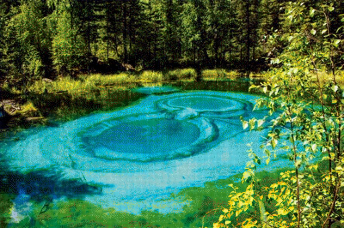 Гейзеровое озеро летом - предпросмотр