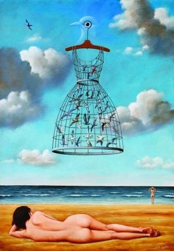 Птички в платье - современное искусство, девушка на пляже - оригинал