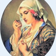 Девушка с браслетом